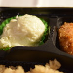 からあげ&弁当 トリとん - 