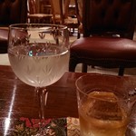 ハーベスト タイム - グレンドロナック12年とチェイサー。