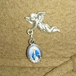 ハーベスト タイム - エンジェルのピンバッチのプレゼント♪