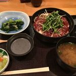 双寿 - 鰹の漬け丼