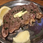 串焼キ カメチヨ・シャルボン - 牛リブロース