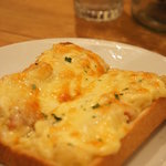 マチルダ - ポテマヨトースト（550円）♪チーズがとろーり。