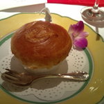 シャトー文雅 - あわびの壷入りパイ包み焼き　香草バター焼き