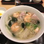 天津飯店 - 海老あんかけ麺です。