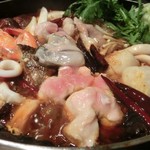 福建家庭料理 旬の香 - 「爆裂　火鍋」：ボリュームたっぷり！！ビリビリッと爽快な、ウマ辛さ！