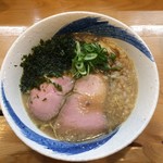 Chuuka Soba Oshitani - 【期間限定】鰆の煮干そば 780円に黒ばらのりトッピング ＋100円（2019年4月）
                旨味も香りも素晴らしい。また来なくては！