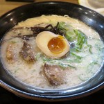 極厚焼豚らーめん 天翔 - 【豚骨醤油ラーメン】￥639(税抜)