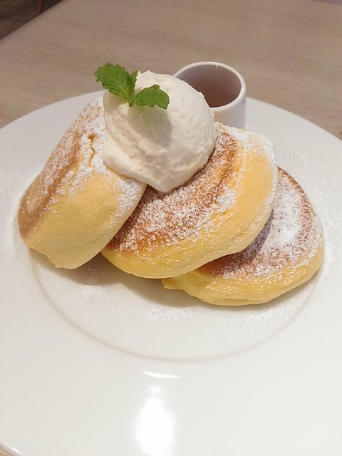幸せのパンケーキ 札幌店 西４丁目 カフェ 食べログ