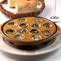 エスカルゴのつぼ焼き ブルゴーニュ風