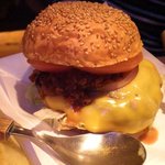 ナッシンファンシー - チリチーズバーガー