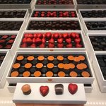 PIERRE MARCOLINI - 美しいプラリネの数々