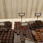 Mary Chocolatier - 料理写真:美味しいプラリネの数々