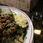 自家製麺 ら～めん かり屋 - ニンニク、これ大事です。