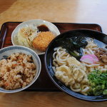 うどん華 - かしわめしうどん定食