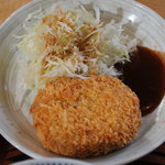 うどん華 - 本日のおかずコロッケ