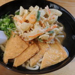 うどん華 - きつねうどん＋かき揚げ