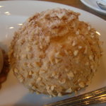 パティスリー・パリセヴェイユ - シュー　パリジャン（360円）