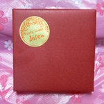 JOSEN - 赤い包装紙と、ピンクの袋でした！