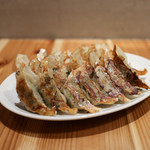 名古屋餃子製作所 - 名古屋餃子 黒豚餃子 青しそ餃子☆