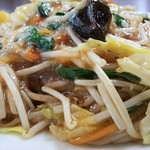 中華大新 - もやしは多めだが