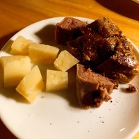 カルネジーオ イースト - 