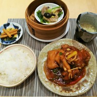 中國菜 心香 - 豚肩ロースと色々野菜の広東式すぶた、本格的な副菜やスープ、白飯や香の物付きで1,080円