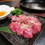 野毛飲み集会所 陣 - 白レバーは必食！