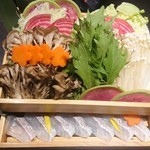 Kaisenkoshitsuizakayauomasa - 鮮魚の鯛しゃぶ鍋　