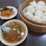 周家小籠包蒸餃 - 