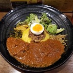 SPICY CURRY 魯珈 - 激辛！シナモンビーフマサラのろかプレート