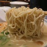 久留米ラーメン清陽軒 - 麺