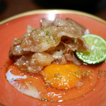 鳥茂 - 豚バラ丼 生山椒かけ