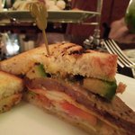 ドリーマーズ・ラウンジ - （2011/12月）「クリスマス・イブニングセット」パン・ド・カンパーニュサンドウィッチ