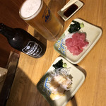 一銭酒場 えびす - ホッピー 白 450円・ツブ貝 250円 ・マグロ中落ち 200円 せんべろ完成！