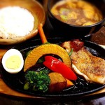 SOUP CURRY＆HAMBURG　龍祈（TATSUKI）
