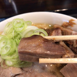 二代目高橋商店 - サービスチャーシュー