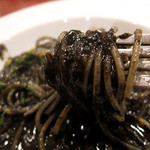 イカスミのパスタ