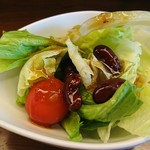 インデアン - 料理写真:ランチのサラダ