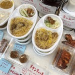 カレーリーブス カフェ＆レストラン - 