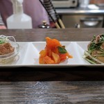 トリワイン ＰＩＫＯＳＨＨＨＵ - 前菜３種盛