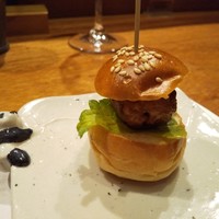 焼鳥YAMATO - YAMATO名物つくねバーガー
