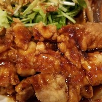 ブルーキッチン 堺筋本町店 - 丹波鶏モモ肉のジューシー唐揚げ定食 (TERIYAKI) ¥900