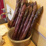 天ぷら たけうち - 立派なアスパラ