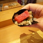 天ぷら たけうち - 沖縄本鮪中トロの手巻き