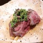 炭火割烹 白坂 - 和牛イチボ炭火焼き　白子筍　花山椒