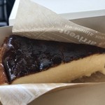 燕珈琲 - バスクチーズケーキ380円
