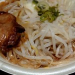 セブンイレブン - 豚ラーメン550円