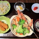 台湾料理 美味仙 - 海老丼定食（ランチパスポート使用） 