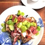 ブリコラージュ ブレッド アンド カンパニー ダイニング・カフェ - プロシュートとそら豆のタルティーヌ、バルサミコソース。20190427 やっぱりシェフのレシピはおいしいな～＼(^-^)／