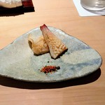 匠 進吾 - 北寄貝の炙り、七味